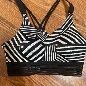 Victoria’s Secret Sport lightly padded sports bra